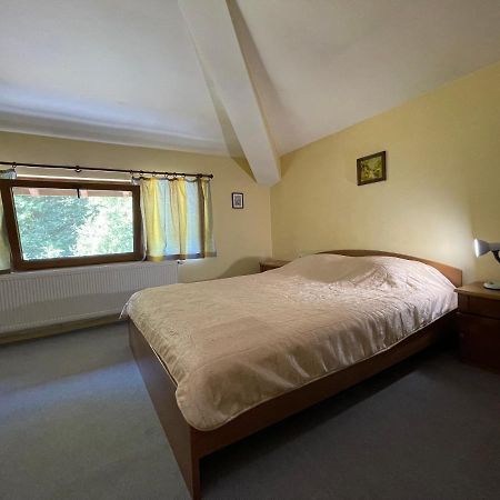 Hotel Sun House Tryavna Esterno foto