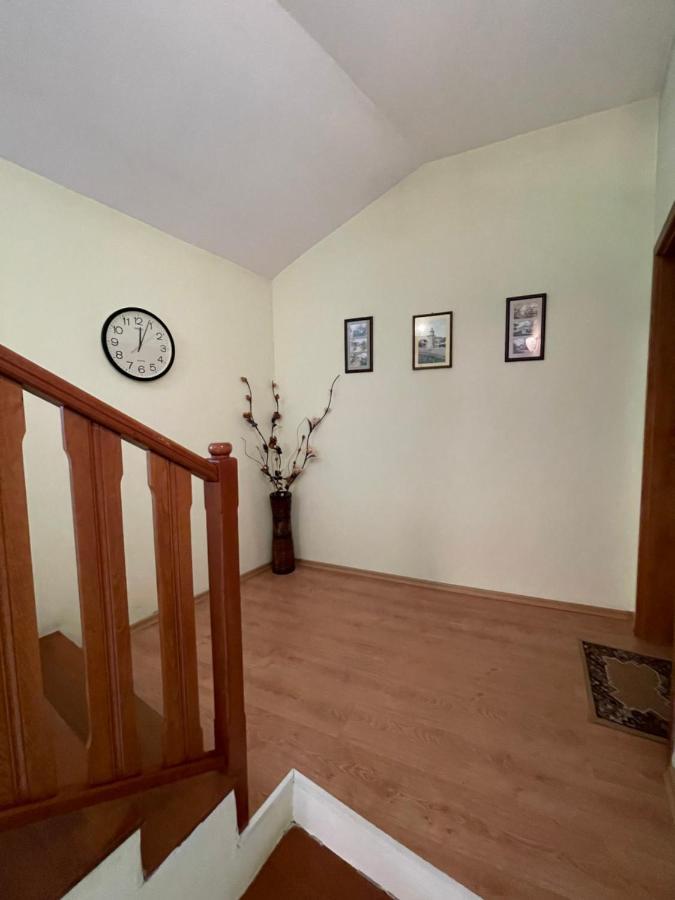 Hotel Sun House Tryavna Esterno foto
